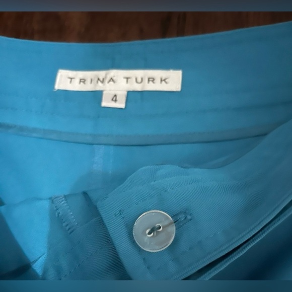 Trina Turk Dressy Cuffed Shorts Teal Blue Gently Used Dry Cleaned Size 4 - Picture 5 of 7